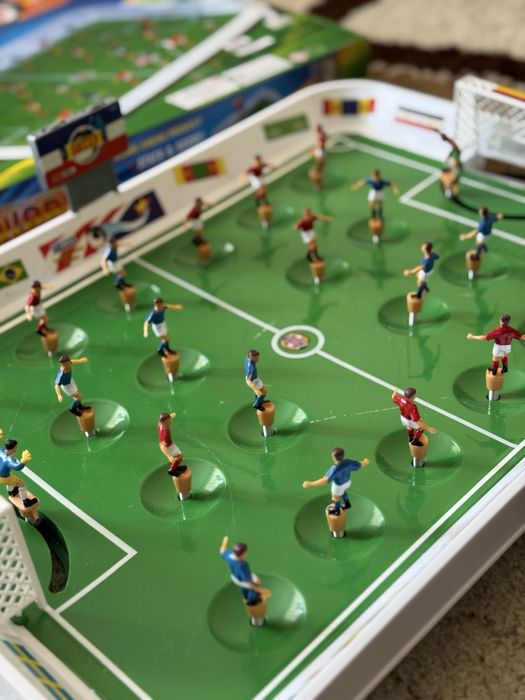 Продам игру футбол
