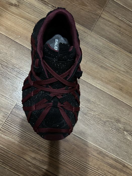 Продам шикарную обувь .