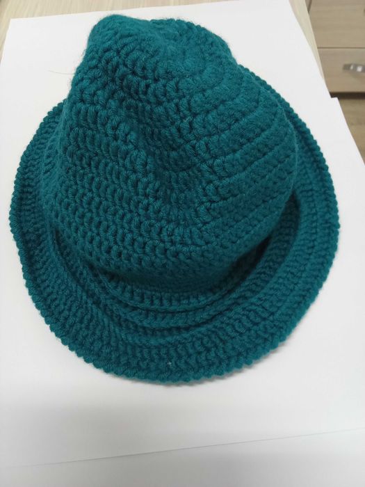 Palarie dama, crosetata