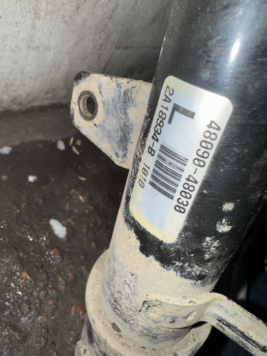 Продам пневмаподвеску и компресор насос