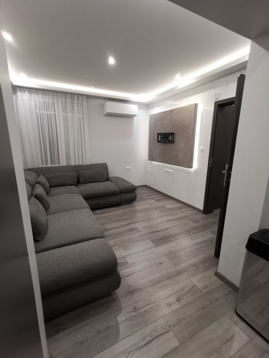 Дава се под наем Тристаен апартамент в Карлово - 82 кв.м за 135000 € - Снимка #4