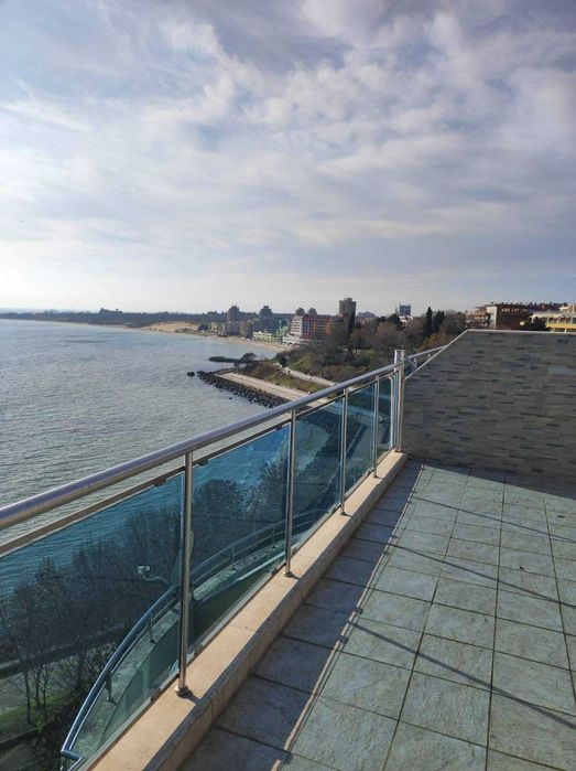 Продава се Тристаен апартамент в Несебър - 180 кв.м за 1389 €/кв.м - Снимка #2