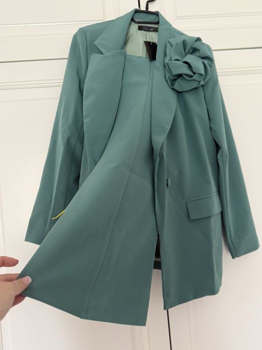 Costum elegant dama