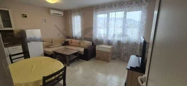 Дава се под наем двустаен апартамент в Левски! 21305662