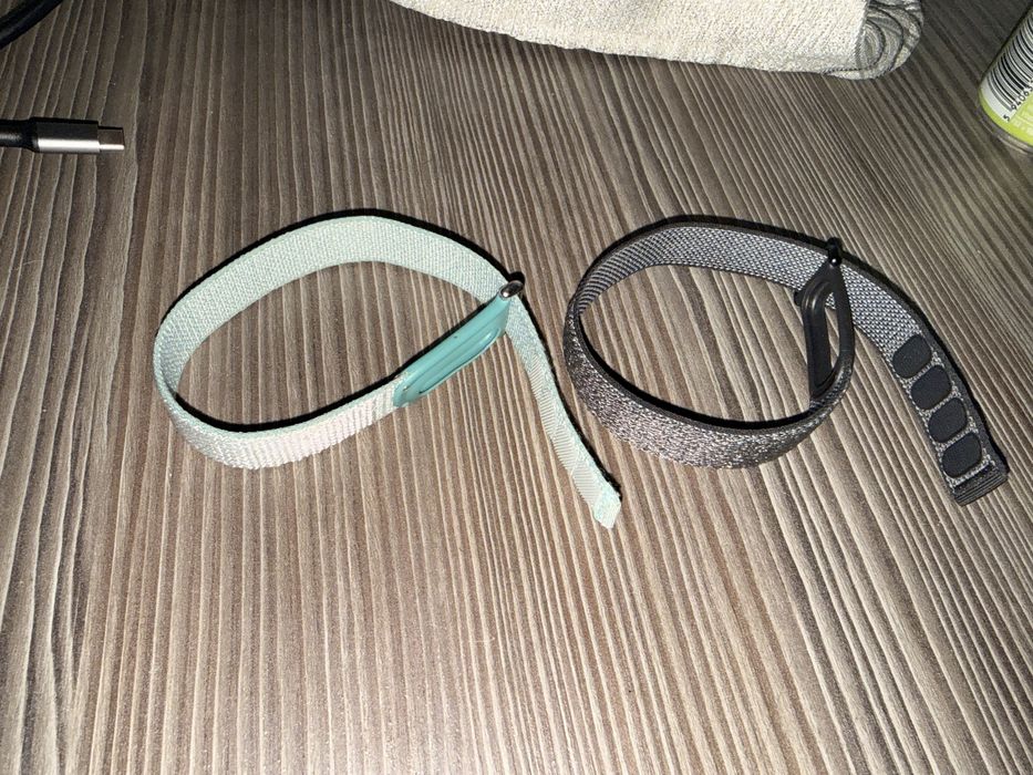 Google fitbit air + 2 curele de schimb