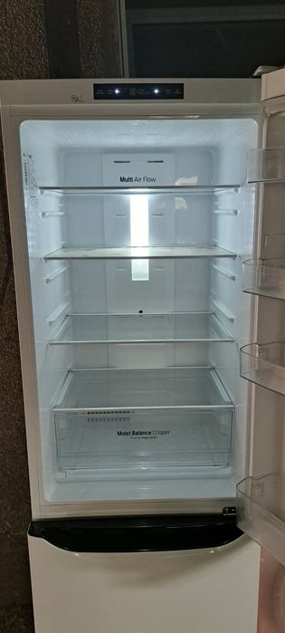 Продается холодильник