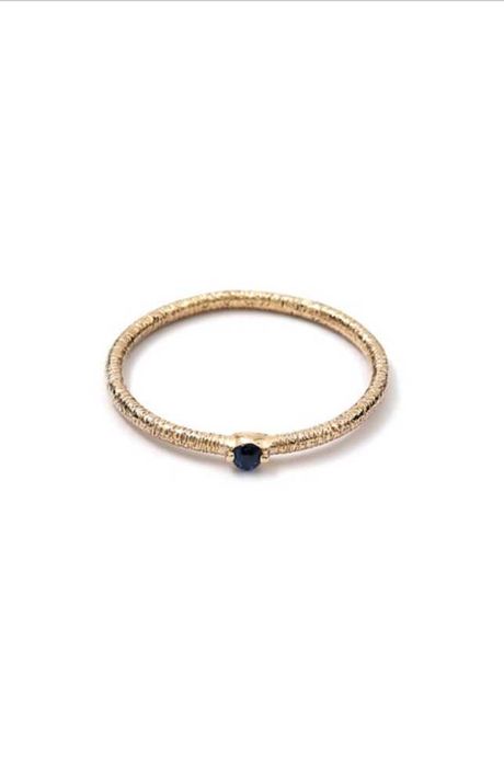 Златен пръстен с рубин