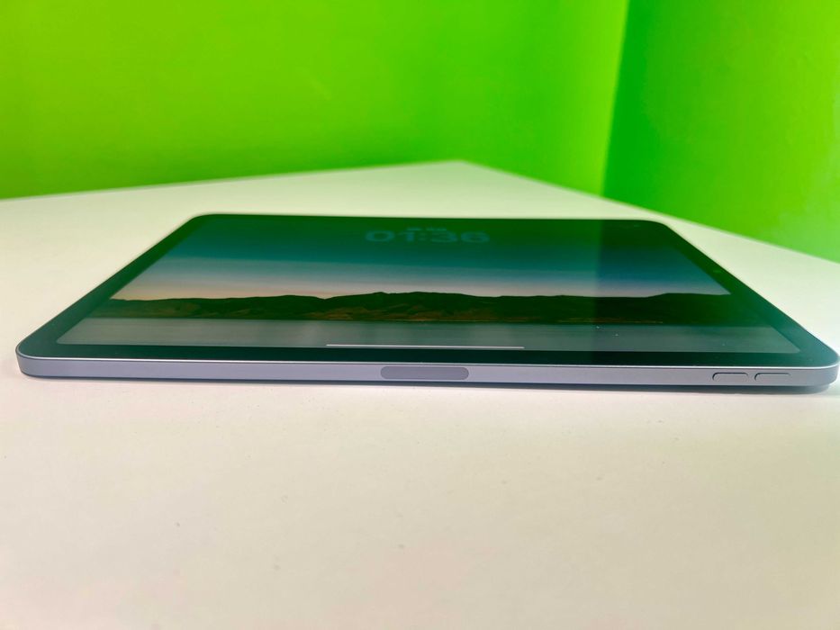 iPad Air 5 M1 64gb Impecabila bateria 93%