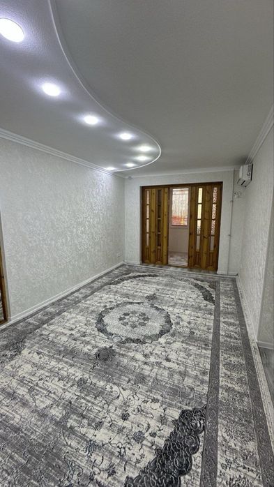 Продается 2 ком. Квартира на 1 этаже площадью 50 кв.м