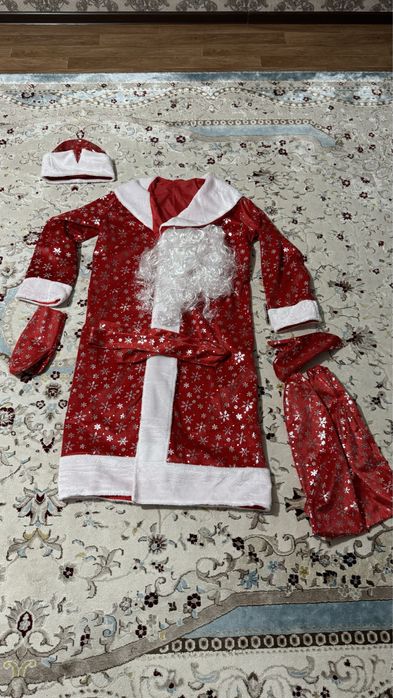 Аренда костюмов Деда мороза и Снегурочки