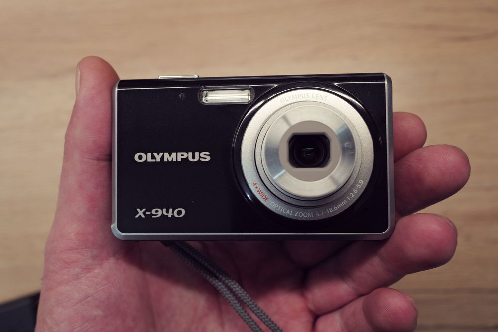 Vand aparat foto Olympus X-940 14Mp compact digital impecabil intagram