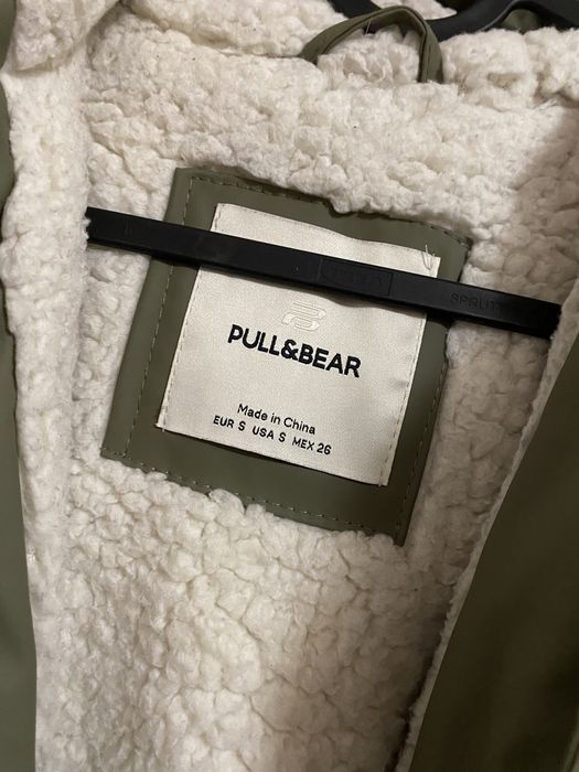 LIvrare gratuita - geaca imblanita imperm Pull&Bear marime 36 S