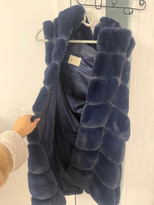 Пухкав дамски син елек