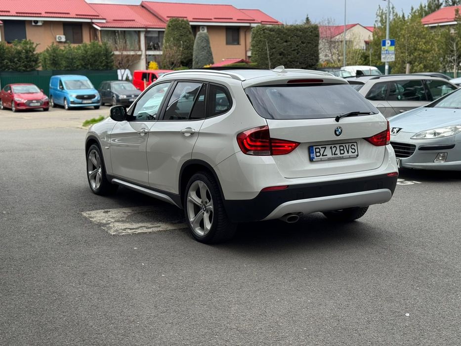 BMW x1 alb ,nu accept schimburi!