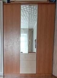 Продам вместительный шкаф