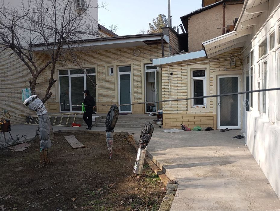 Участка сотилади. Яккасарой тумани Жамбил куча