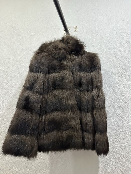 Продам шубу мех нутрии