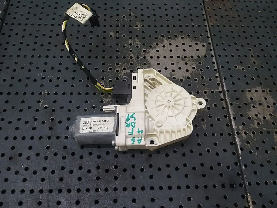 Motoras macara dreapta spate audi a6 c6 4f 4f0959802c