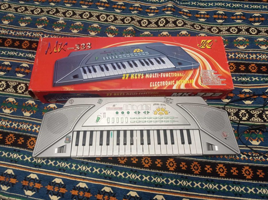 Детский синтезатор, новый