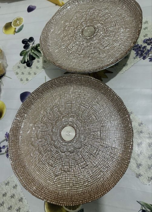 Продам тортницу холодницу