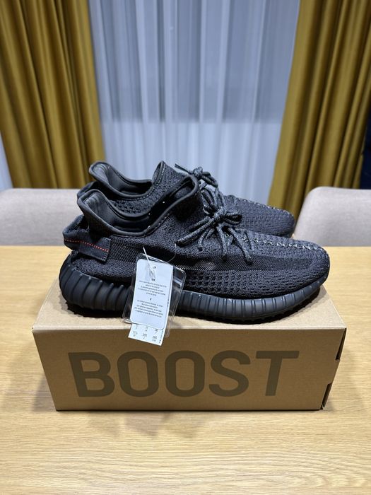 Yeezy Boost 350 Static Black