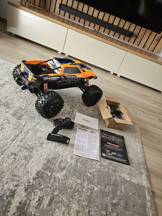 TRAXXAS XMAXX 8s masina cu telecomanda profesionala