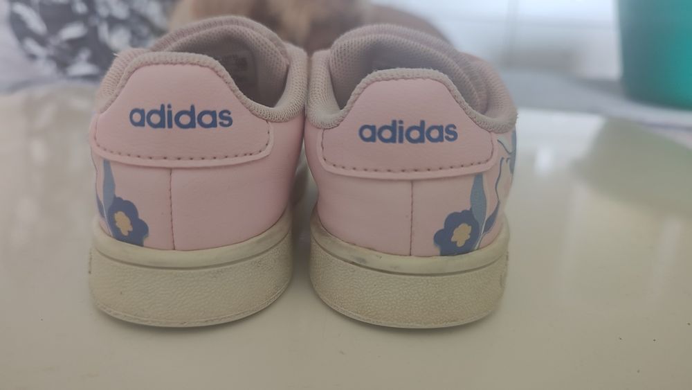 Маратонки / кецове Adidas 21 номер за момиче