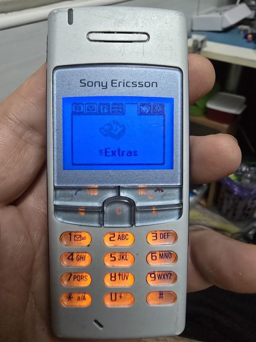 Telefon Colectie: Sony Ericsson T100