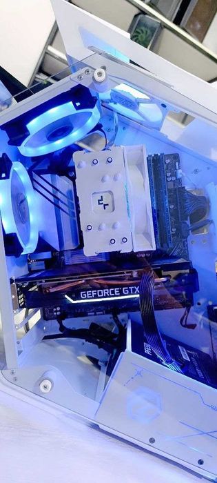 Топовый Игровой Компьютер на Ryzen!!!