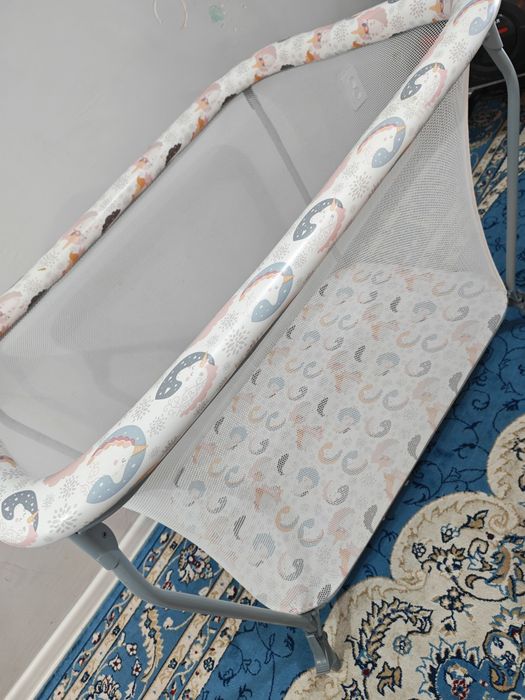 Манеж кровать в отличном состоянии