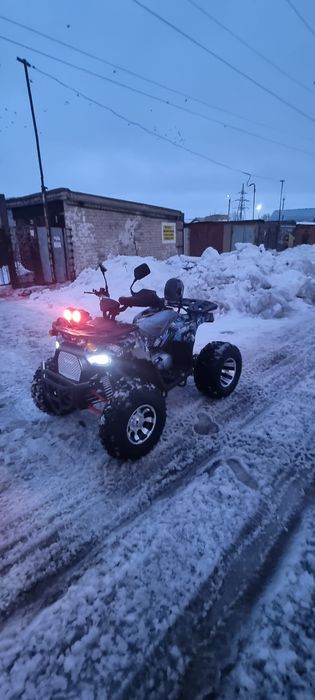 Продам квадро цикл обсалютно новый