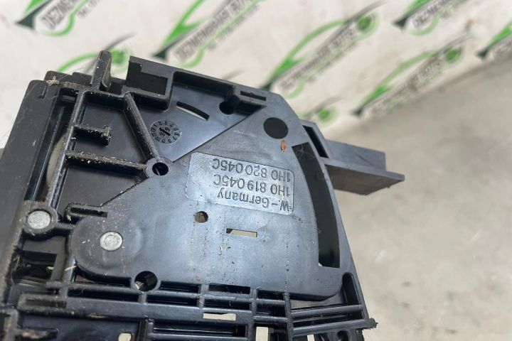 Comanda AC 1H0 820 045C BBB Volkswagen VW Polo a 3-a generatie 6N