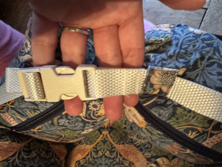 Гнездо Dockatot Strawberry thief