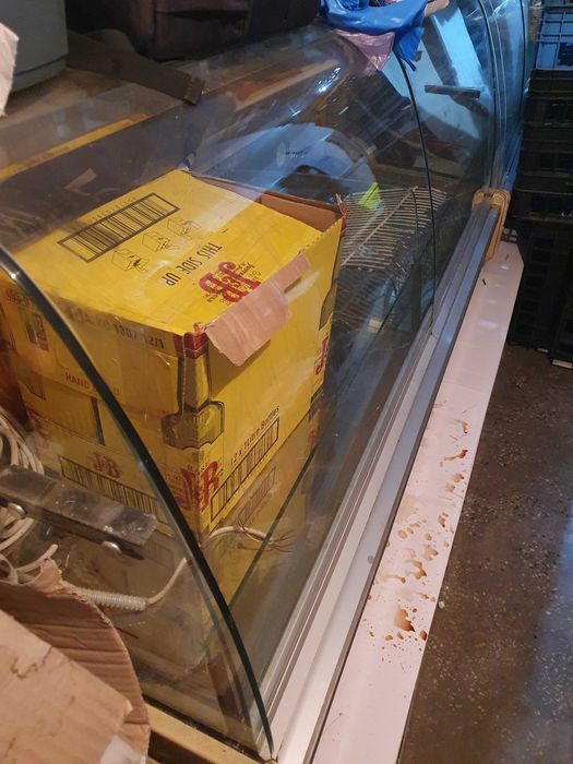 Хладилна витрина хоризонтална