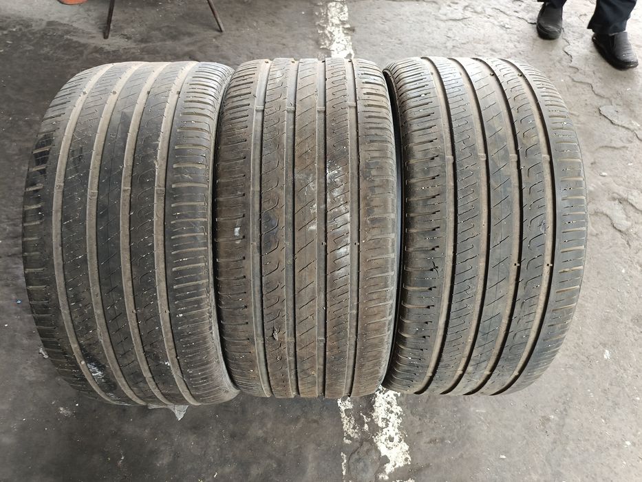 Летни гуми -2бр.-21цола-295/35-1бр.-85лв."BARUM"