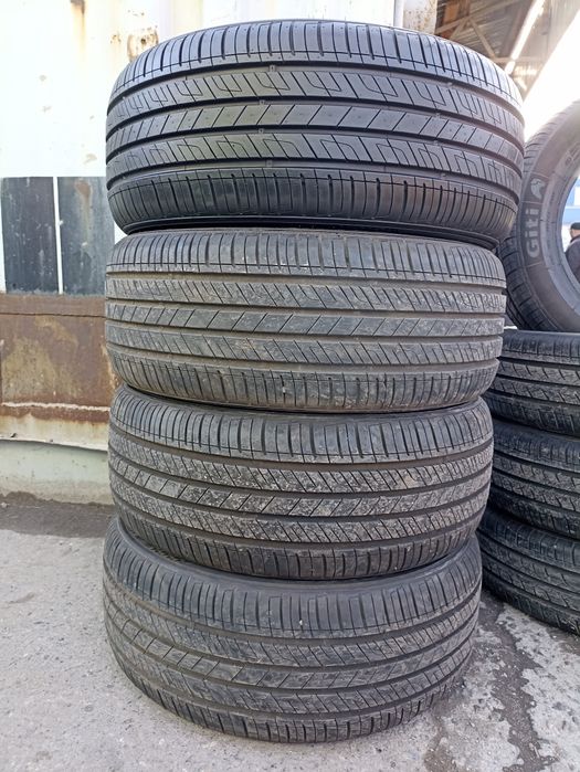 235/45/18 кумхо летний комплект