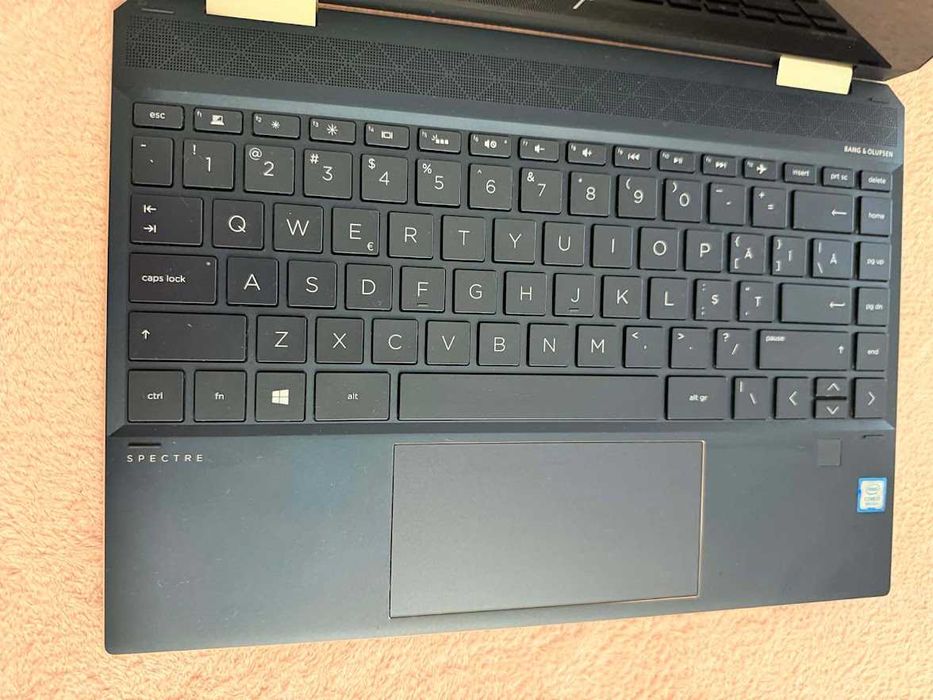 Laptop HP spectre impecabil