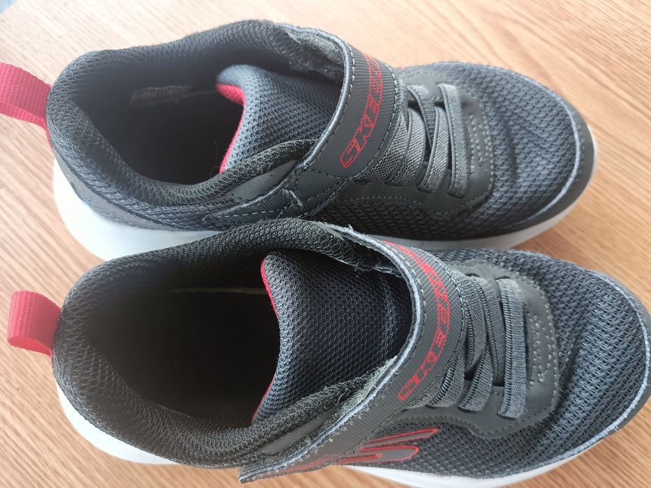 Skechers mărimea  31