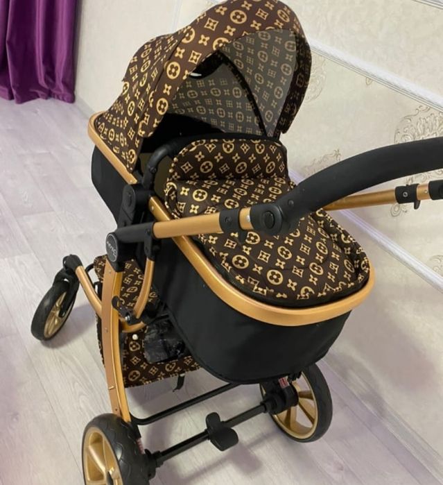 Срочно продам коляска