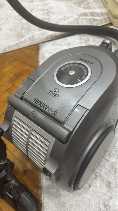 Продам пылесос самсунг