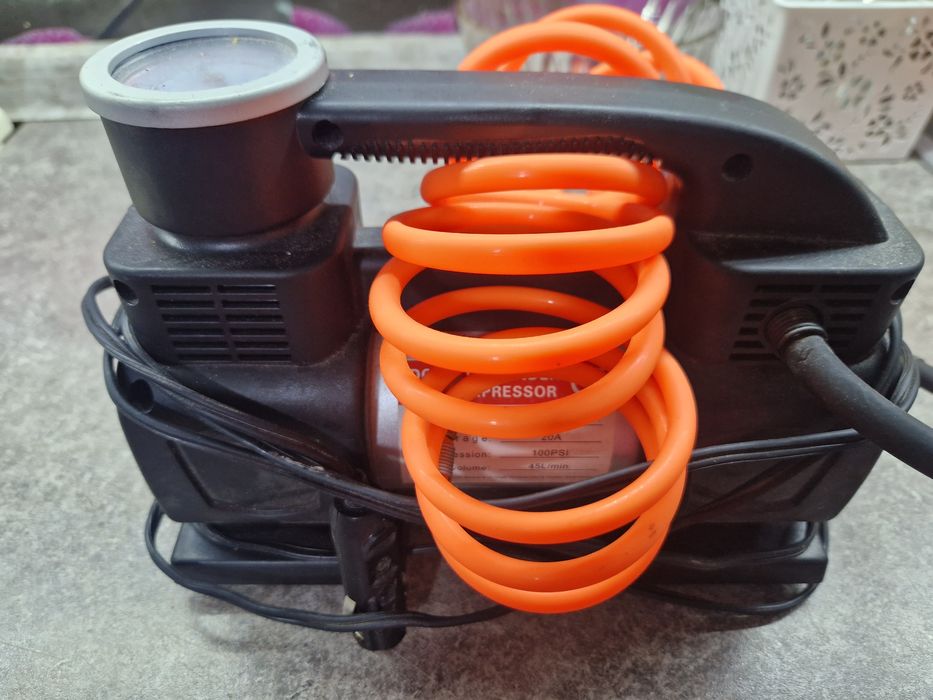 Продам срочно компрессор