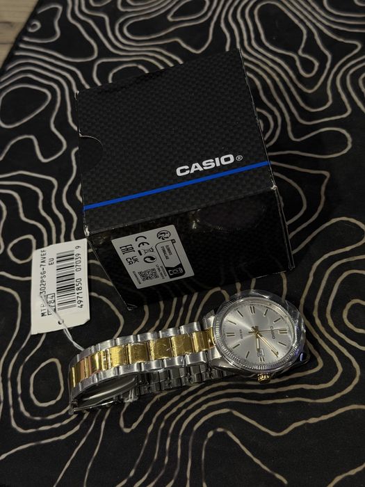Casio часовник нов!