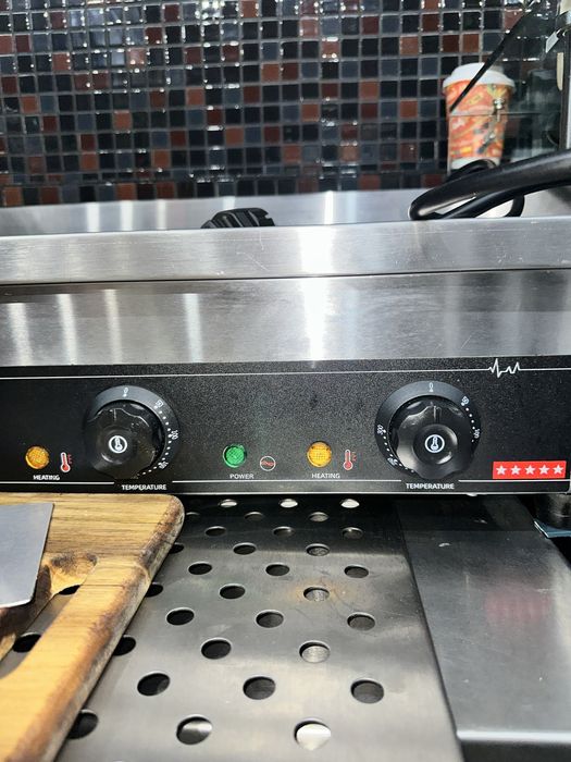 Продавам професионална гладка скара/туч