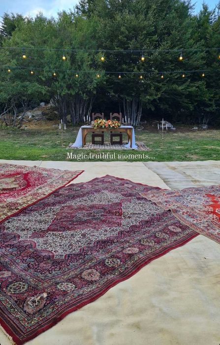 Килими за сватби и други събития под наем