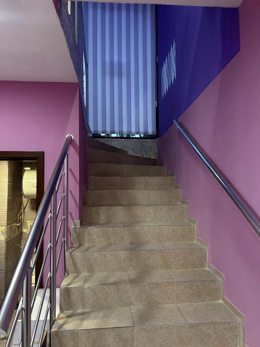 дава се под наем салон за красота