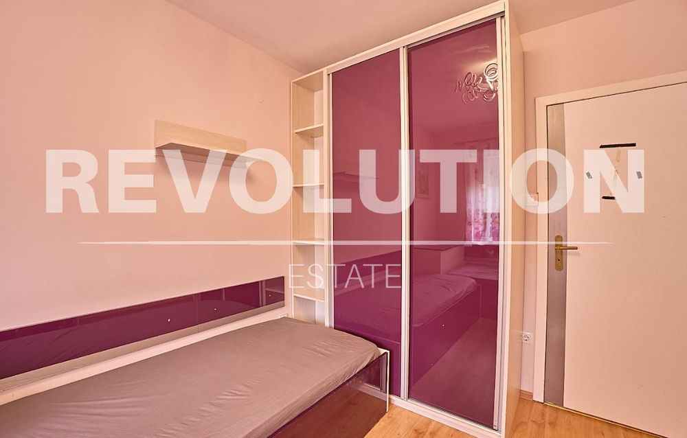 Дава се под наем Тристаен апартамент в Пловдив, Каменица 1 - 100 кв.м за 550 € - Снимка #6