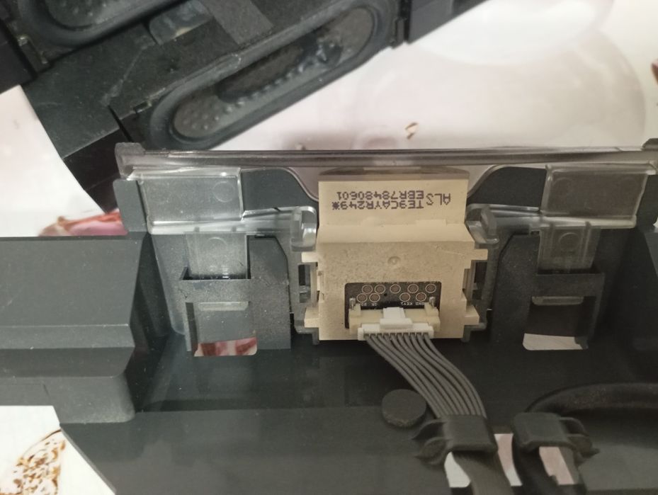 LG LD 42  запчасти.