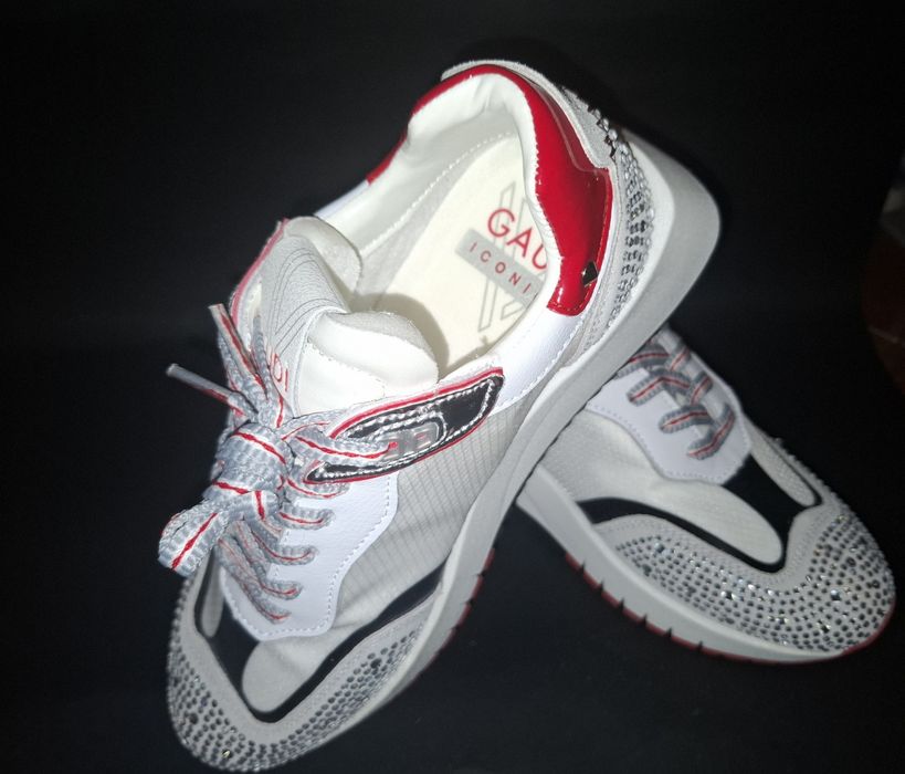 Дамски маратонки Gaudi 14S9-2