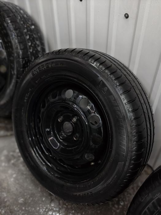 Летняя резина с дисками R15