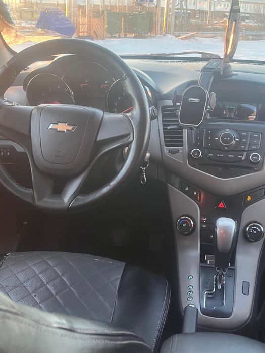 Продам Chevrolet Cruze 2012 1,6